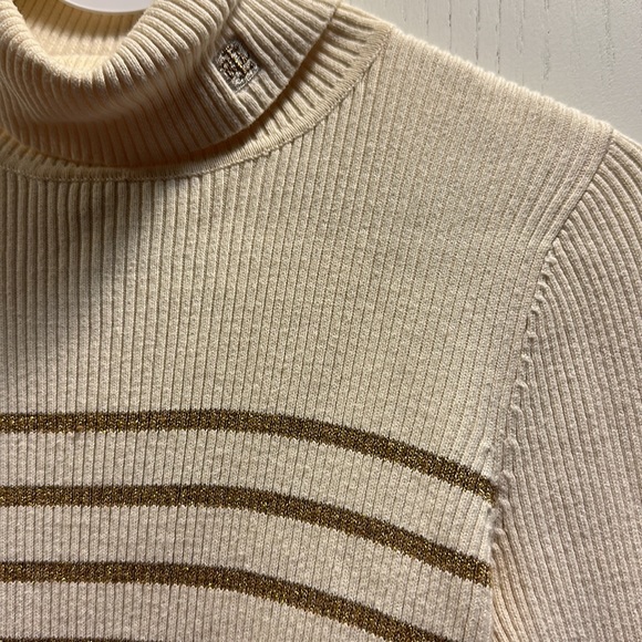 Ralph Lauren Ribbed Sweater Turtleneck Size Small. Cream w/Gold metallic stripes - Picture 5 of 5